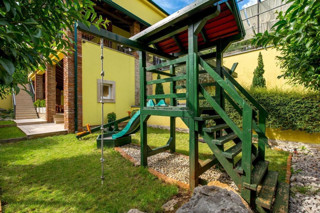Villa Angeli โอปาติยา ภายนอก รูปภาพ